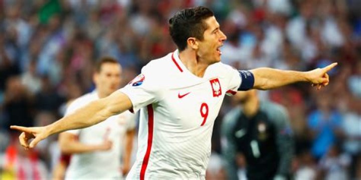 27+ Robert Lewandowski Poland Stats Pictures