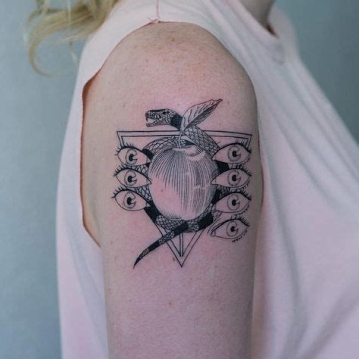8,077 Likes, 49 Comments OOZY (최우진) (oozy_tattoo) on Instagram