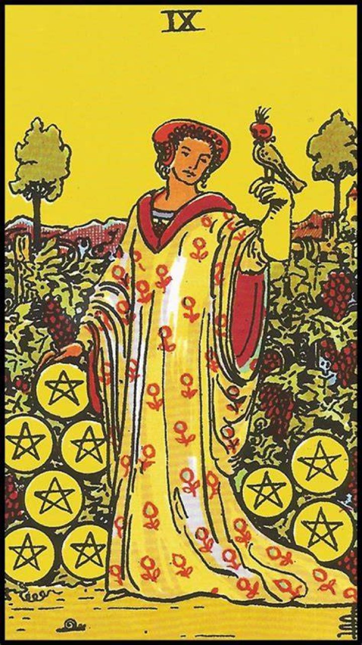 9 de Oros Tarot decks, New tarot deck, Tarot