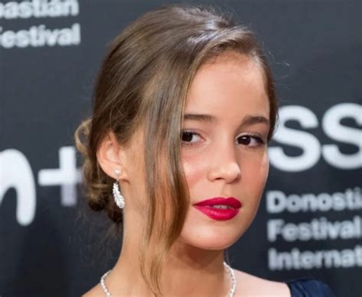 Alba Baptista Bio, Age, Height, Weight, Net Worth, Boyfriend, Facts