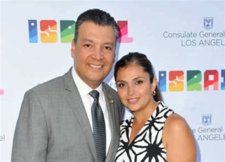 Alex Padilla Net Worth Life, Age, Political Career & Bio