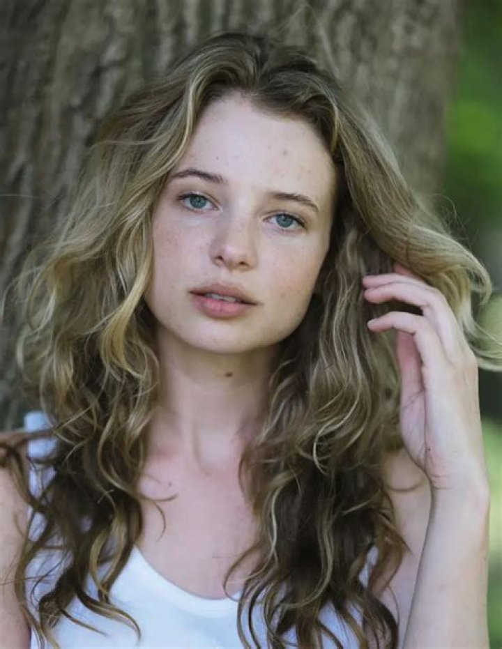 Allison Lanier Net Worth 2022/2021, Salary, Age, Height, Bio, Career