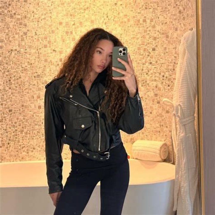 Ashley Moore Height Weight Measurement Wiki & Bio