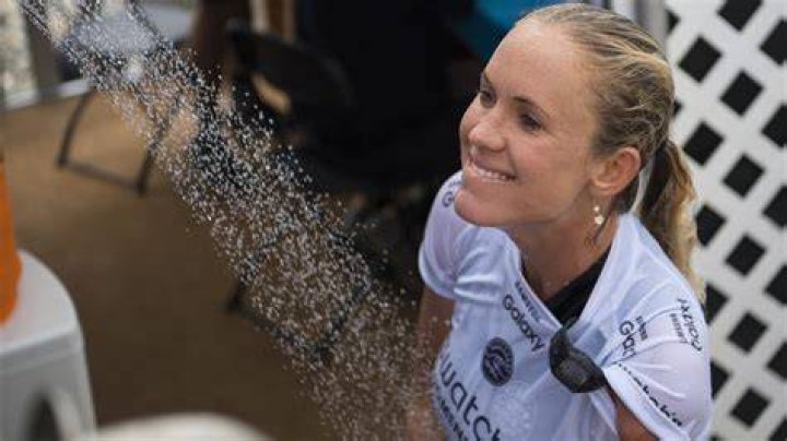 Bethany Gives Tyler a Run for Her Money (Again) World Surf League