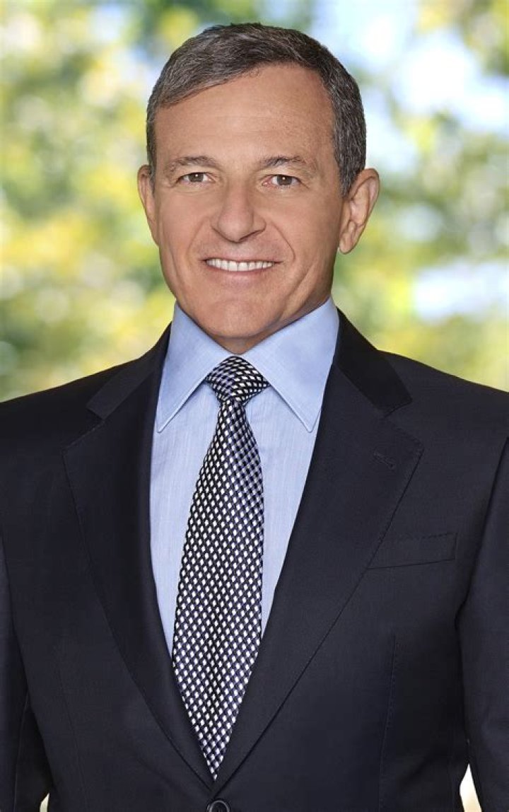 Bob Iger (Robert A. Iger) Bio, Net Worth, Salary, Books, Wife, Disney