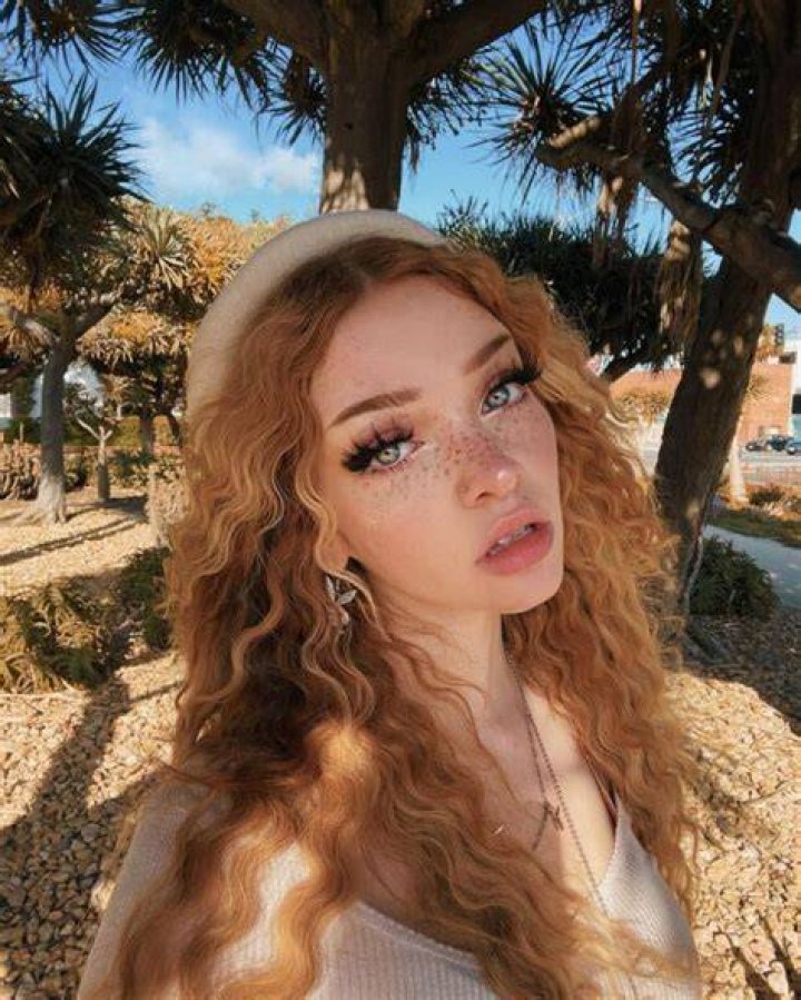 Candy Asmus on Instagram &ldquo;Lil bunny ting&rdquo; Bunny Halloween Makeup