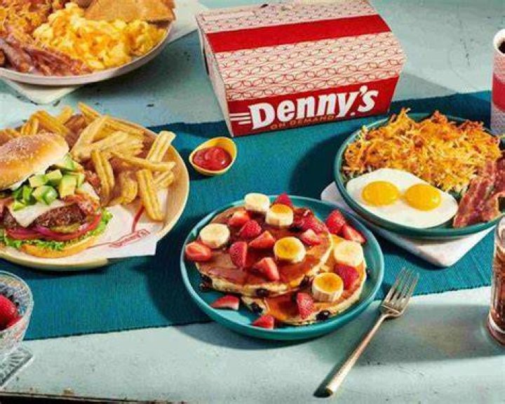 Dennys Hours Denny's Breakfast Hours with Menu & Prices in 2023