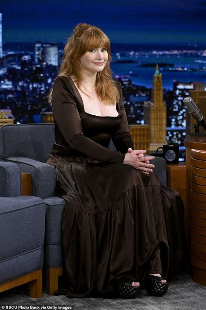 Did Bryce Dallas Howard Get Plastic Surgery? Her Transformation Life & Style