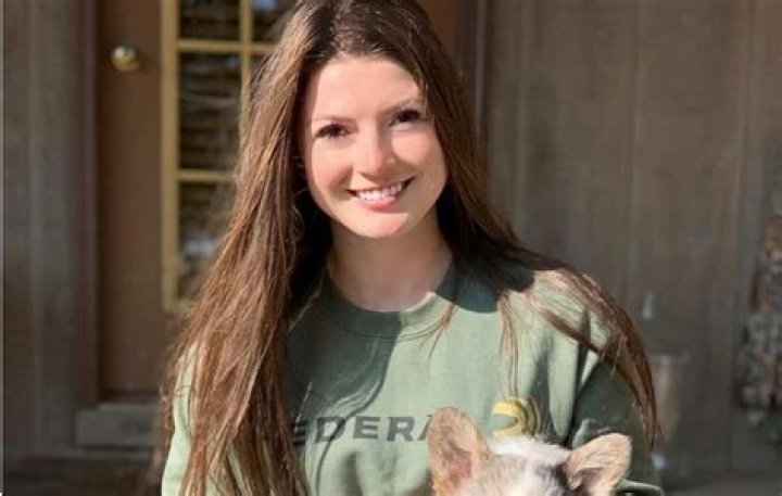 Hannah Barron: Biography, Net Worth, Marriage, And Husband Revealed