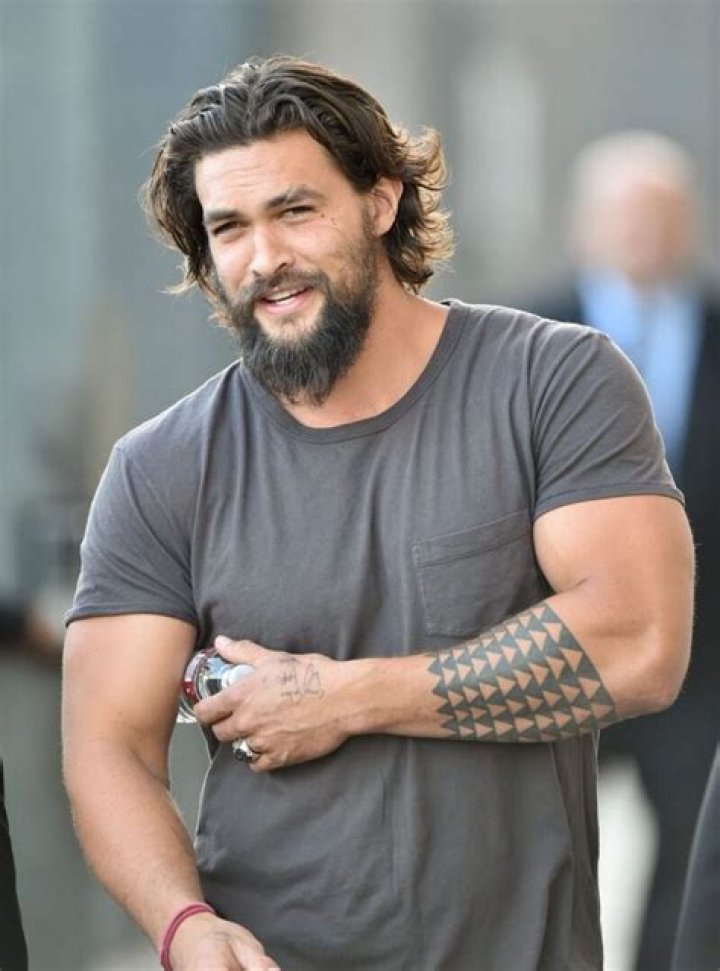Jason Momoa Bio, Wiki, Net Worth, Married, Wife, Kids, Age, Height