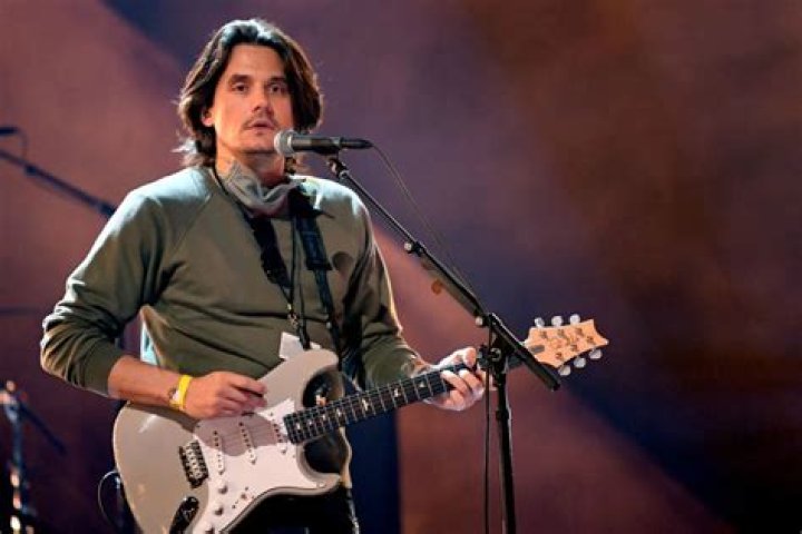 John Mayer Age, Net Worth, Girlfriend, Family, Height and Biography