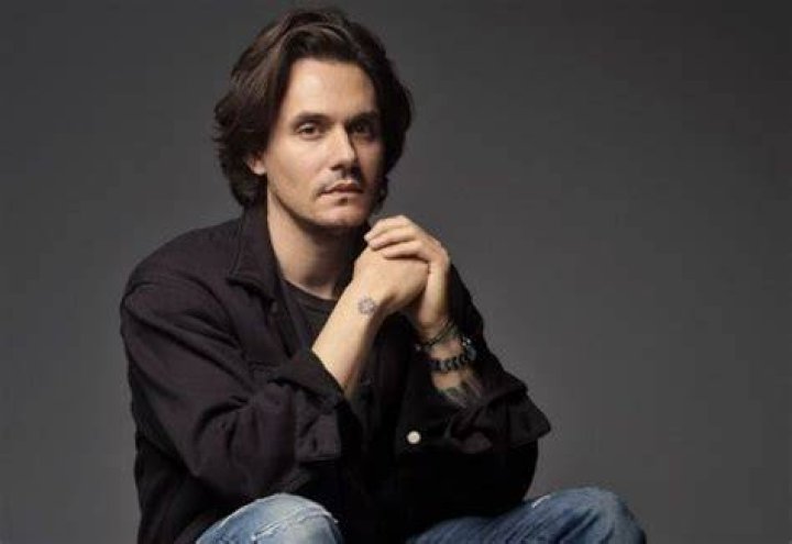John Mayer Biography, Age, Wiki, Height, Weight, Girlfriend, Family & More