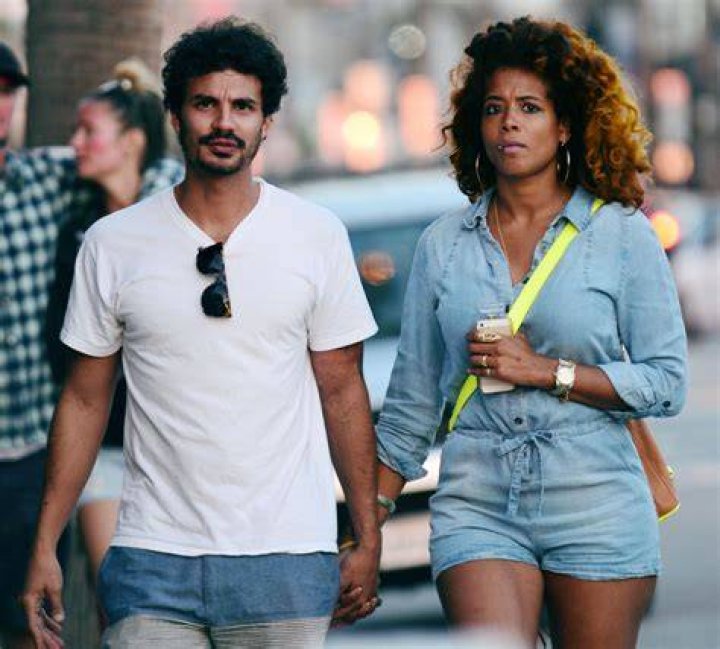 Kelis 2023 Husband, net worth, tattoos, smoking & body measurements
