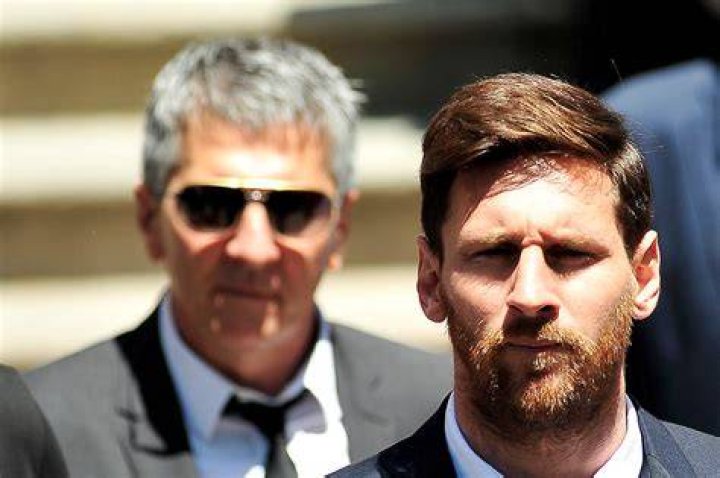 Messi The agent father behind Leo&rsquo;s fortunes The Athletic