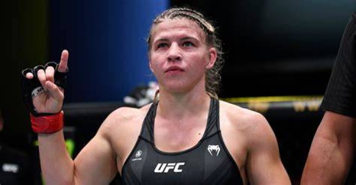 Miranda Maverick congratulates Maycee Barber on victory at UFC Vegas 32 "We will meet again