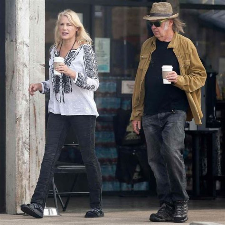 Neil Young and Daryl Hannah Got Married Details About Neil Young and