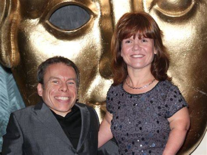 Samantha Davis Bio, Age, Harry Potter, Partner Life to Creative Fun