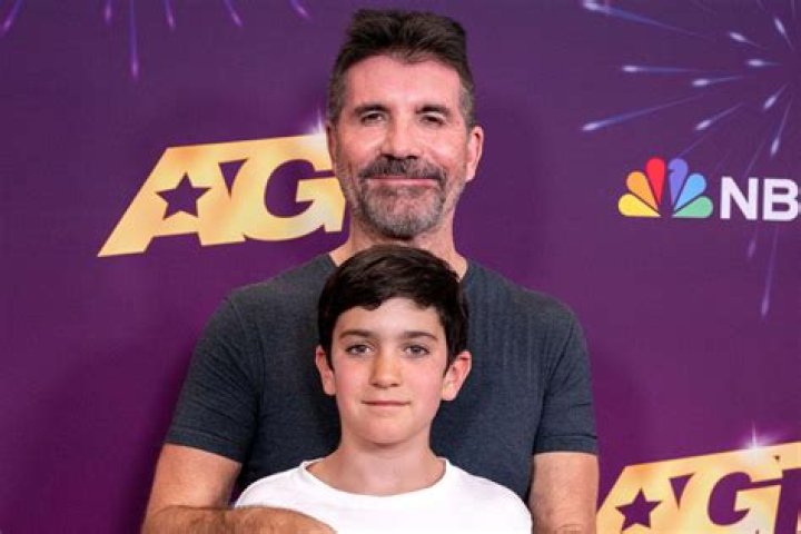 Simon Cowell and son Eric are the double of each other in cute snap