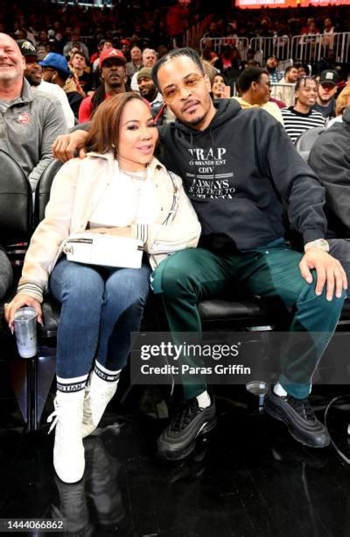 TAMEKA TINY HARRIS AND HER FATHER CHARLES POPE Tameka tiny harris
