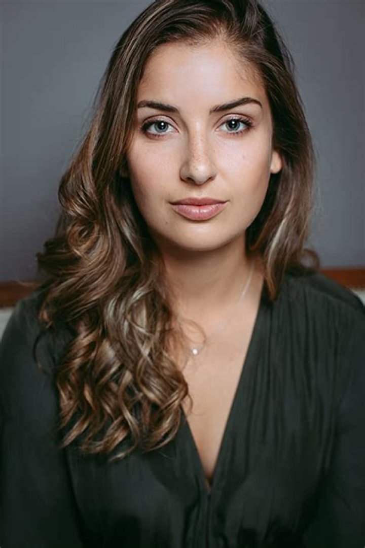 Tess Atkins Bio & Wiki Net Worth, Age, Height & Weight