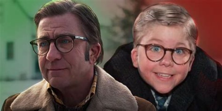 The Discovers Ralphie From A Christmas Story Stars in Elf