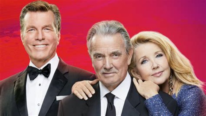 The Young and the Restless Recap Diane Goads Phyllis Into Blurting Out