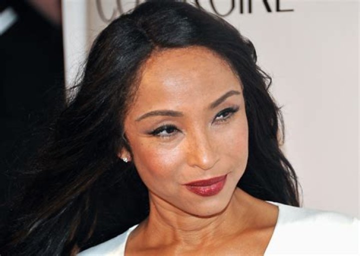 Time Flies Sade Adu clocks 60, check out 5 interesting facts about the