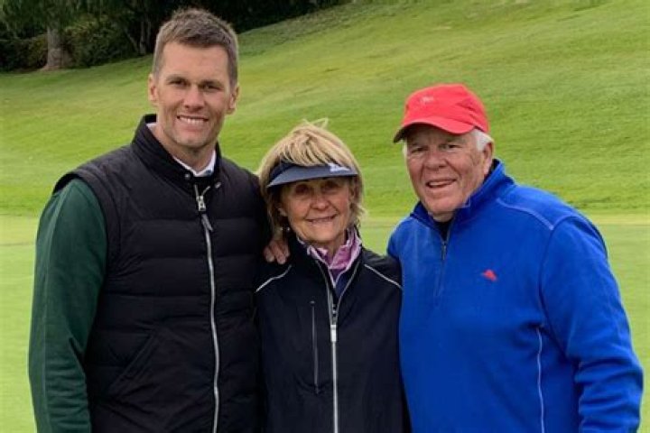 Tom Brady Sr bio, age, height, weight, net worth, salary, nationality