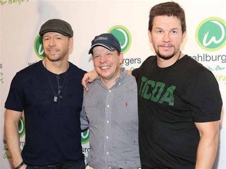 Wahlberg brothers' burger chain headed to N.O. area
