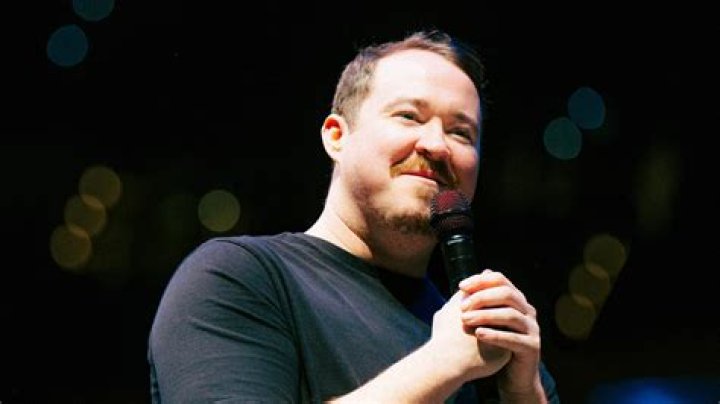 Who Is Shane Gillis's Girlfriend All About Her Pop Creep